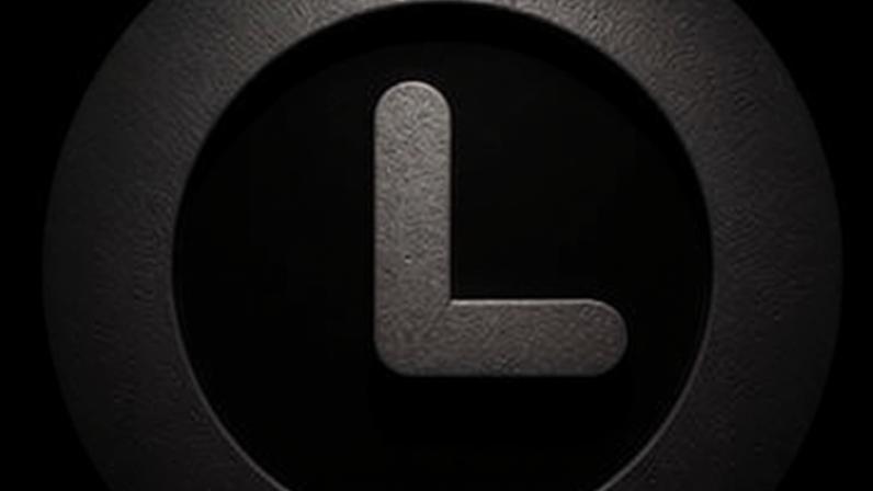 Primeira-dama francesa processada por insultar ativistas, chamando-os de nojentas