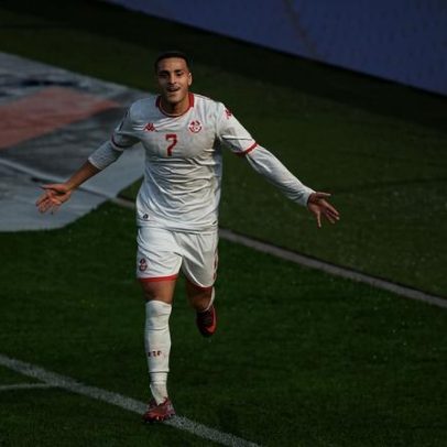 Tunísia vence Uganda com bis de ex-jogador do Estoril