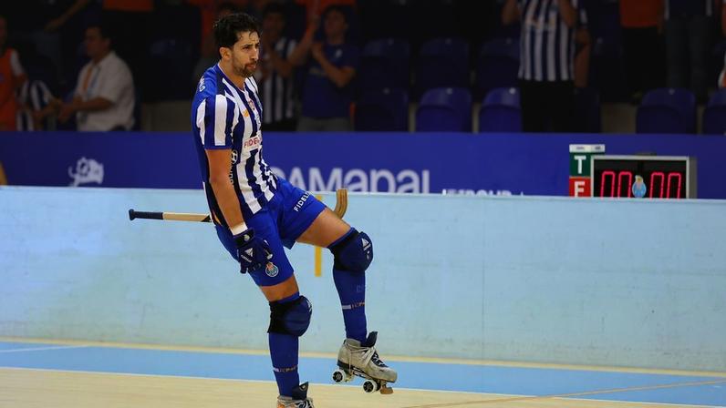 O jogador de hóquei em patins do FC Porto, Carlo di Benedetto (Foto FPP)