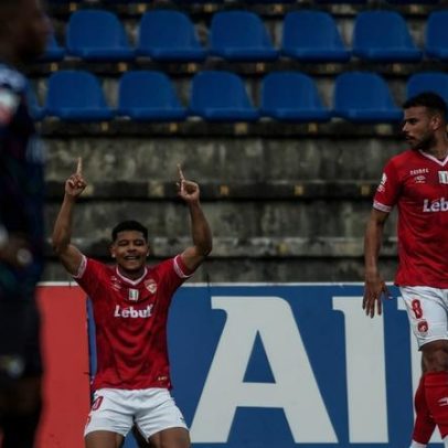 Santa Clara enfrenta SC Braga com incerteza no ataque