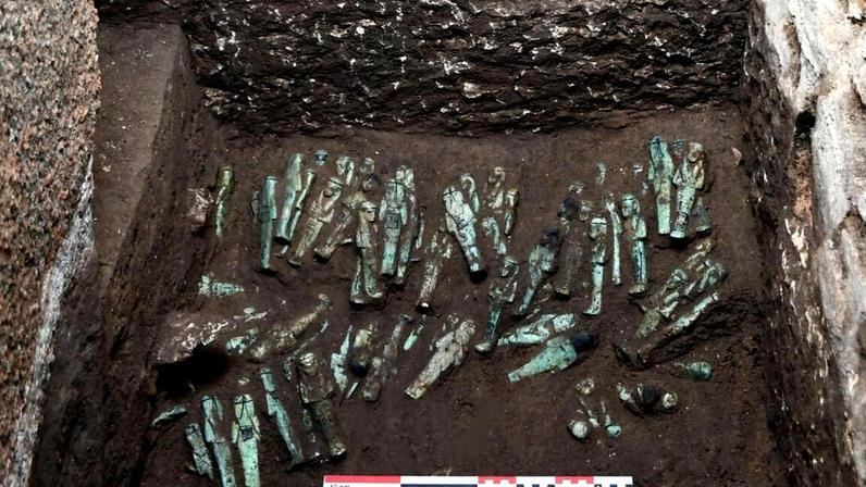 Estatuetas em túmulo egípcio resolvem mistério de longa data