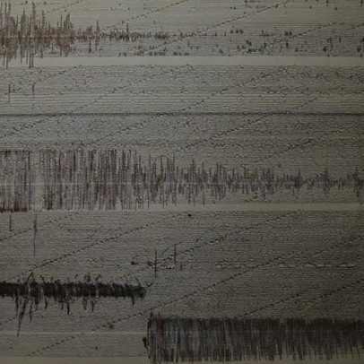 Japão emite alerta de mega-sismo no norte após tremor de 7,5