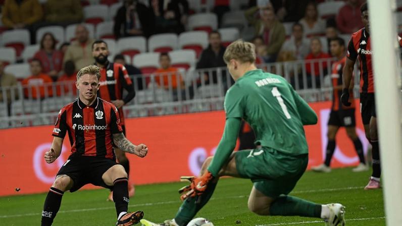 Víctor deu-lhes pau; Hornicek levou gelo, segundo as notas do SC Braga