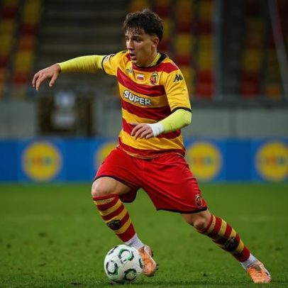 FC Porto: ponto de situação sobre o prodígio Oskar Pietuszewski