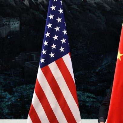 China acusa EUA de acelerar cenário de guerra com vendas de armas