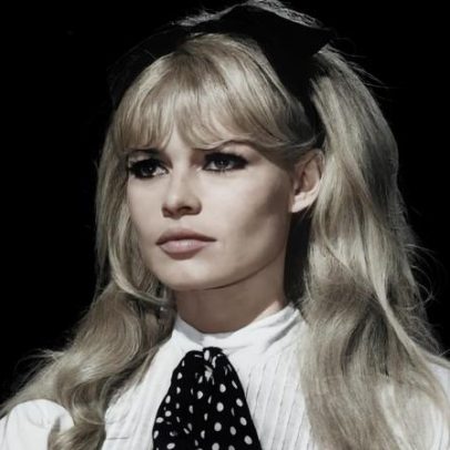 Rasto de Brigitte Bardot marca várias áreas