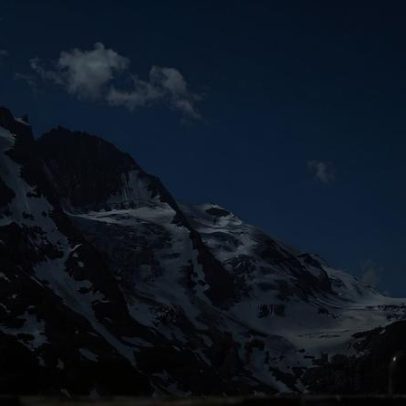 Alpinista é acusado de deixar namorada em hipotermia