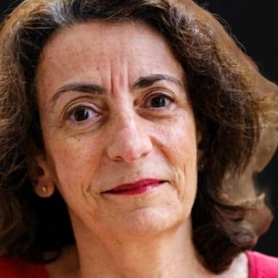 Um ano dedicado a imobilizar a perna de uma rã