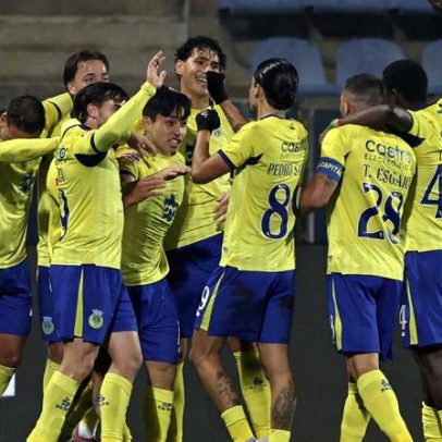 Lobos abandonam a linha vermelha e seguem legados