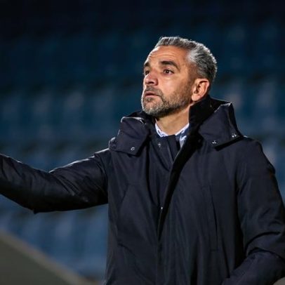 Rui Borges aborda arbitragem, falha de energia e gripe