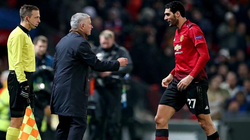 Ex-Manchester United sai da reforma para ajudar o clube por algumas semanas