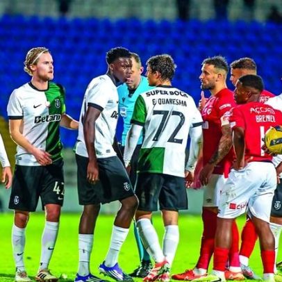 Na televisão há pelo menos quatro penáltis por cada canto ou livre