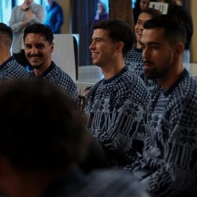 Risos e boa disposição nos bastidores do vídeo de Natal da La Famiglia Portista