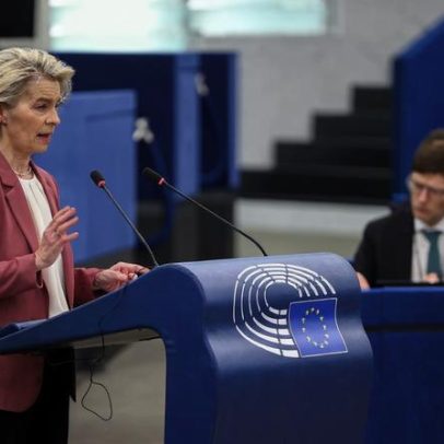 Von der Leyen aborda o momento de independência da Europa