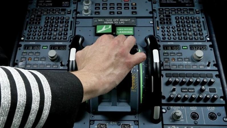 Sindicato dos pilotos adere à greve geral de 11 de dezembro