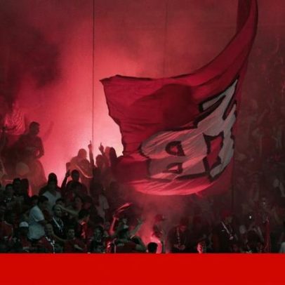 UEFA puniu Benfica por pirotecnia; jogo com Juventus sem adeptos