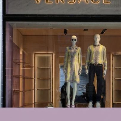 Versace afasta Dario Vitale da direção criativa após aquisição pela Prada