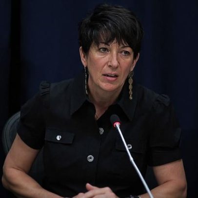 Ghislaine Maxwell pede habeas corpus para sair da prisão