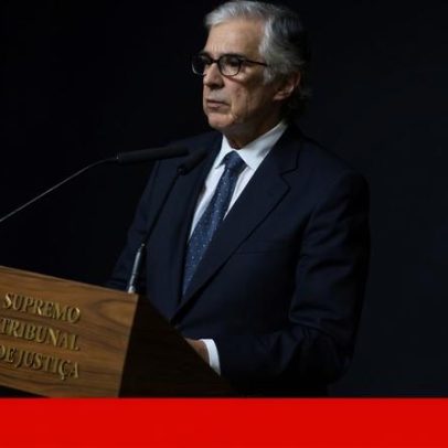 Aguiar-Branco critica retórica da suspeita e uso generalizado de escutas