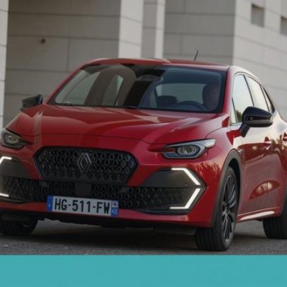 Renault Clio reinventa-se pela sexta vez; híbrido enfrenta barreiras em Portugal