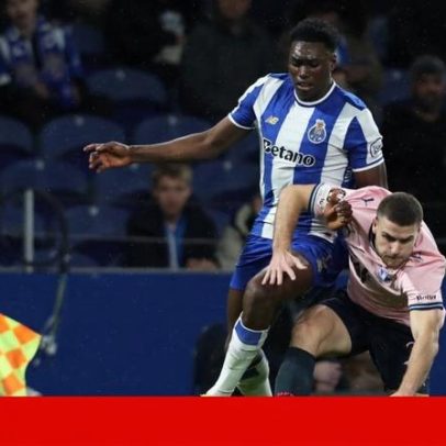 FC Porto vence Malmö com bis de Samu e fica perto da Liga Europa