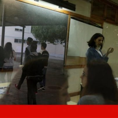 Escolas recorrem a horas extras e docentes sem formação