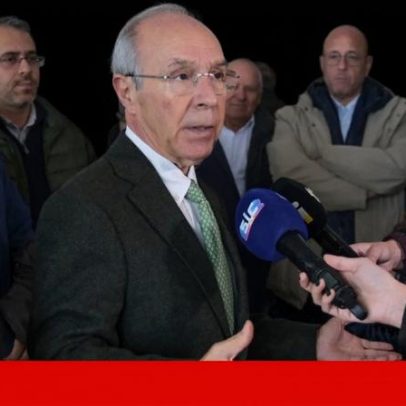Mendes disponível para divulgar clientes de empresa familiar com autorização