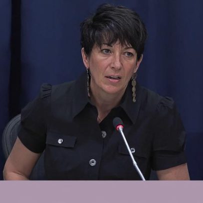 Ghislaine Maxwell pede anulação da condenação alegando novas provas substanciais