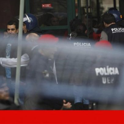 PSP detém agressor que esfaqueou funcionário de loja de telemóveis em Campolide