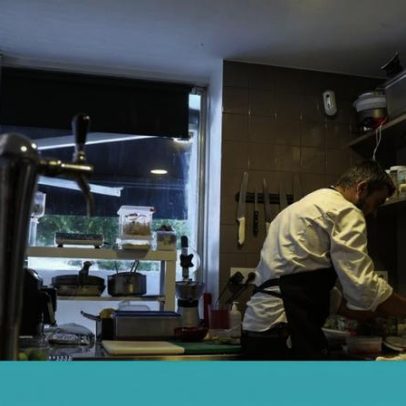 Sobras de Natal em Lisboa vão para quem mais precisa num bar