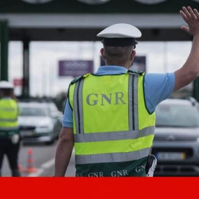 Colisão entre dois ligeiros e um pesado deixa mulher de 57 morta em Alcobaça