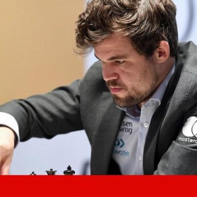 Carlsen tenta revalidar título mundial de xadrez no Qatar