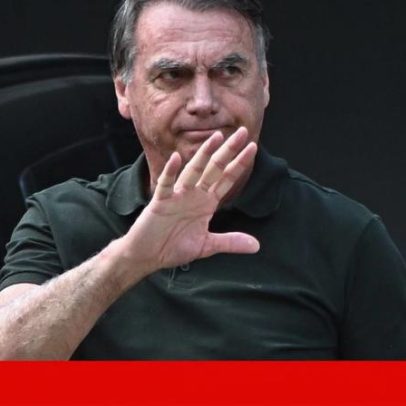 Bolsonaro submetido a procedimento para tratar soluços persistentes