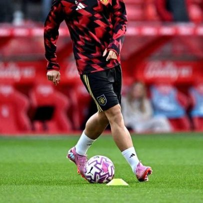 Bruno Fernandes continua a bater recordes de assistências no Manchester United