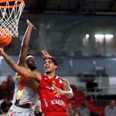 SC Braga-Benfica aquece manhã de domingo em transmissão pela A BOLA TV
