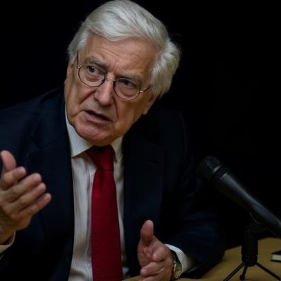 Chamar "javardo" a Conceição rende 20.450€ a Seixas da Costa