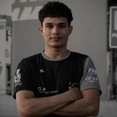 Piloto de motocross de 17 anos morre em Espanha