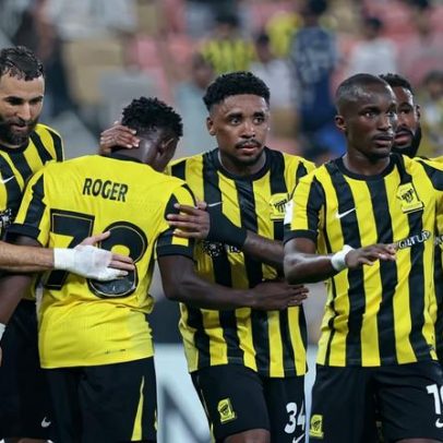 Roger Fernandes entra para dar triunfo importante a Conceição na Champions