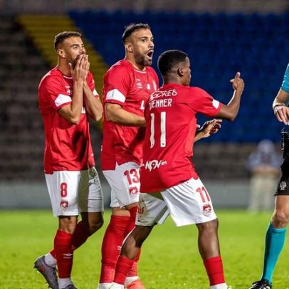 Crise de confiança no futebol em destaque