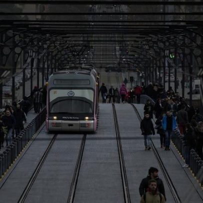 Metro do Porto prevê fortes condicionamentos na quinta-feira