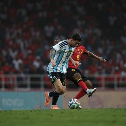 Gesto de Messi encanta o capitão de Angola