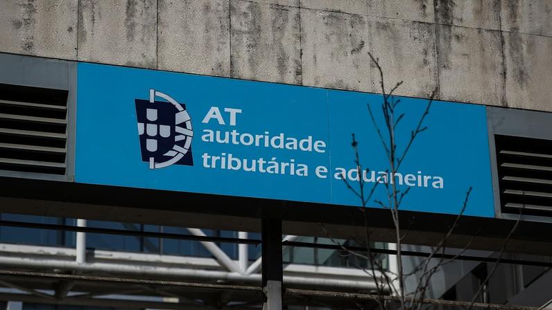 Residentes não habituais podem requerer IRS Jovem, diz a AT