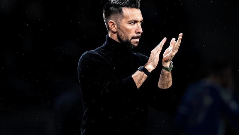 Siga em direto a conferência de Farioli