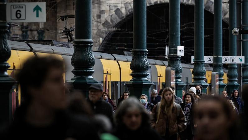 Aumento de passageiros nos aeroportos impacta o setor de transportes