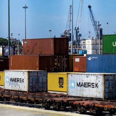Excedente externo da zona euro duplicou em outubro