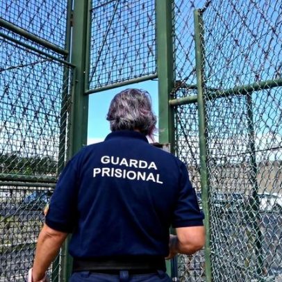 Greve dos guardas prisionais: adesão ronda os 60%