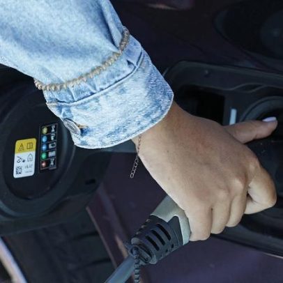 Governo abre candidaturas para apoio à compra de veículos elétricos
