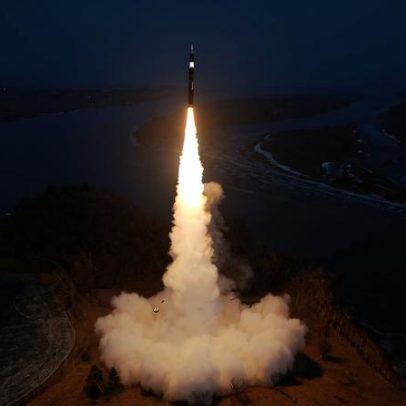 Kim Jong-un pretende ampliar produção de mísseis em 2026