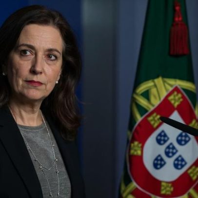 Governo avança com 14 medidas para a Justiça