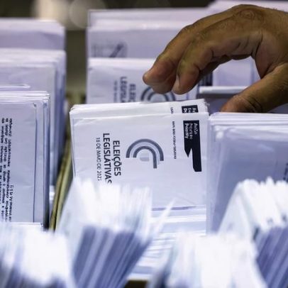 CNE admite confusão dos eleitores com boletins nas presidenciais